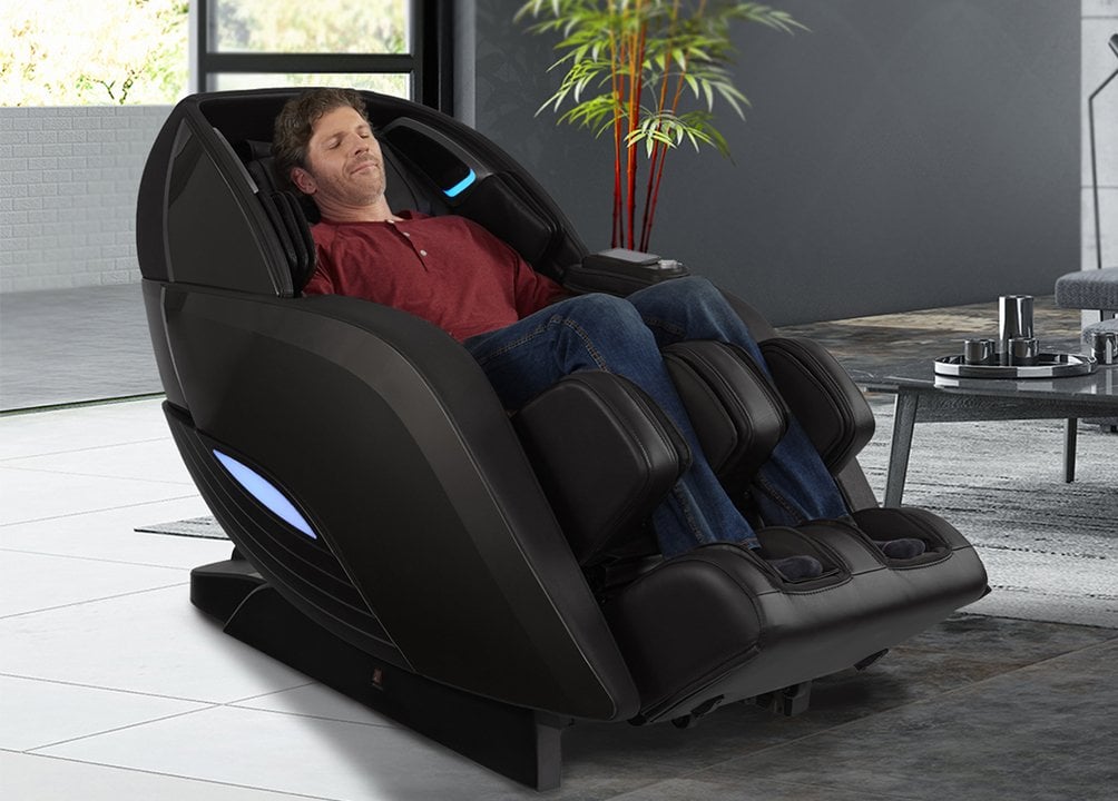 Kyota Yutaka M898 4D Massage Chair | Massage Chair Store