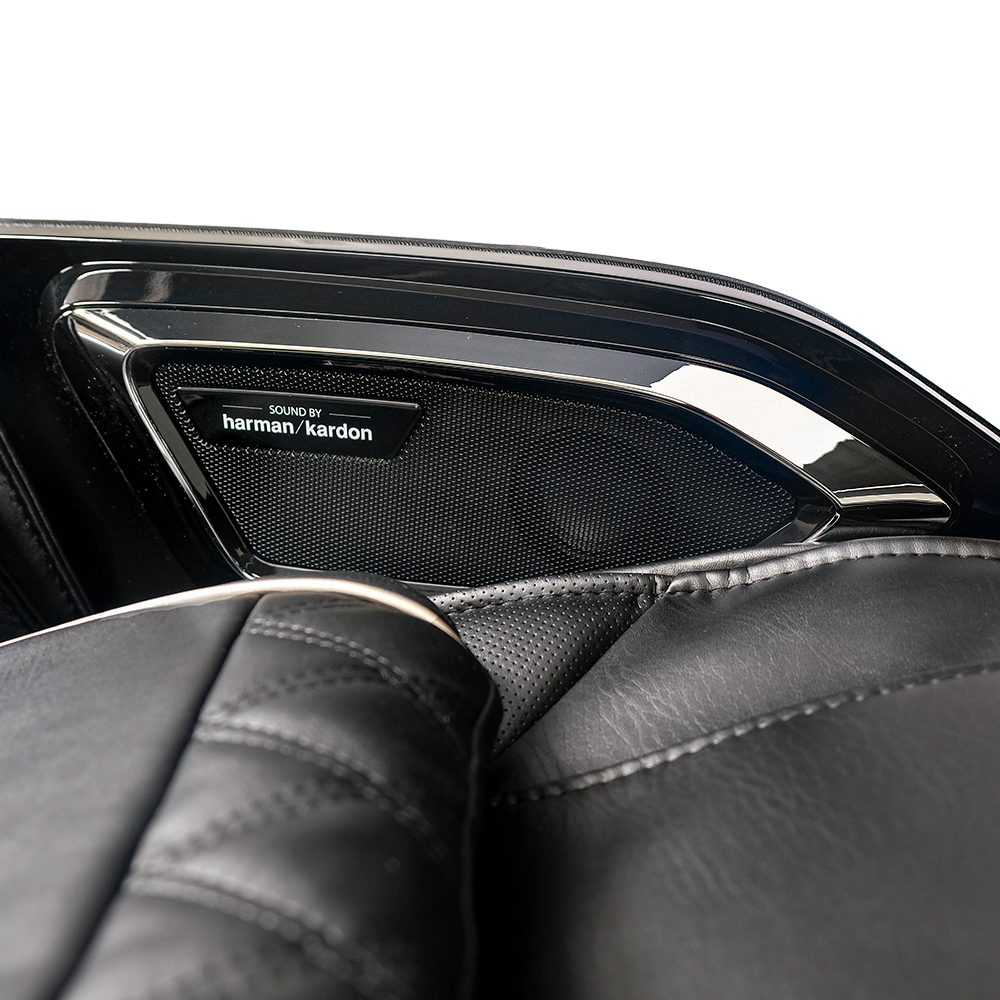 1000 x 1000-Speaker Infinity Ultra Imperial Massage Chair